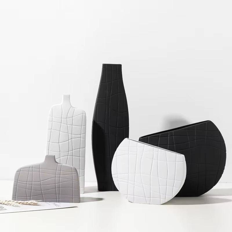 Nordic Ins Scandinavian Minimalist Artwork Black and White Stripes Ceramic Vase Creative Design Desktop Home Decorations Europe